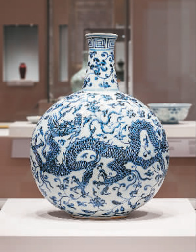 香港故宫文博馆展出8组“龙”文物